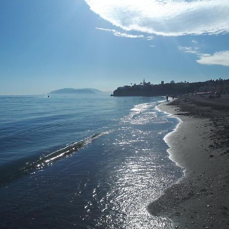 Studio 1 - Sea Front Rincón de la Victoria Екстериор снимка